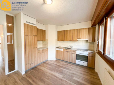 Appartement 4.5 pièces rénové à Veyras image 2