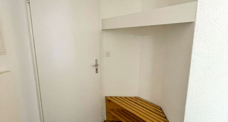 Appartement 4.5 pièces rénové à Veyras image 10