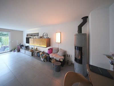 Belle et spacieuse villa au calme et proche de Nyon image 2