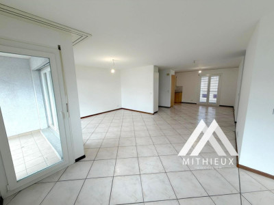 À louer - Appartement 4.5 pièces idéalement situé à Conthey image 1