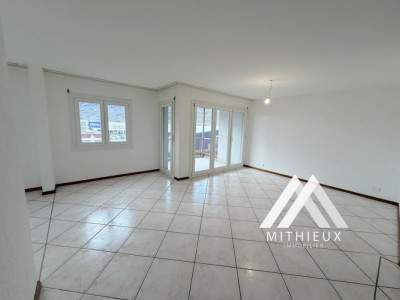 À louer - Appartement 4.5 pièces idéalement situé à Conthey image 2