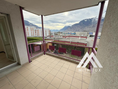 À louer - Appartement 4.5 pièces idéalement situé à Conthey image 10