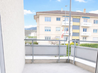 Sierre – Charmant studio d’env. 42m2 avec balcon – Proche hôpital image 6