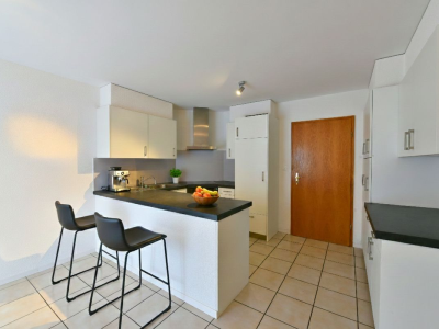 Confort et tranquillité à Colombier - 4,5 pièces lumineux image 3