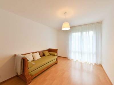 Confort et tranquillité à Colombier - 4,5 pièces lumineux image 5