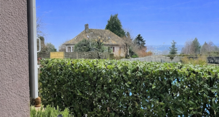 Superbe appartement en viager occupé sans rente avec piscine et vue Lac image 6