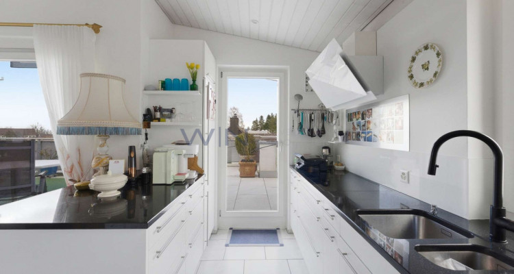 Ein Zuhause über den Dächern der Stadt image 5