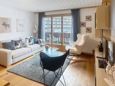 EXCLUSIVITE  Magnifique 3.5 P rénové au centre, SKI-IN SKI OUT image 1