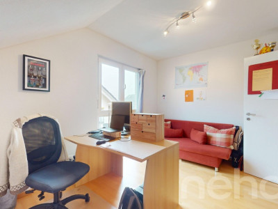 Lichtdurchflutetes 6.5-Zimmerhaus an ruhiger Lage mit viel Platz image 5