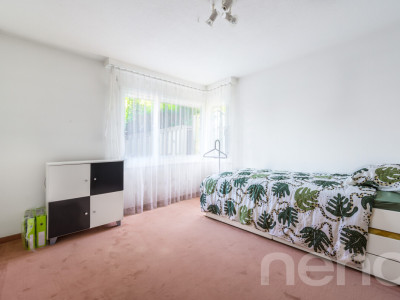 Exklusives EFH in Grabs mit Naturpool & viel Privatsphäre image 9