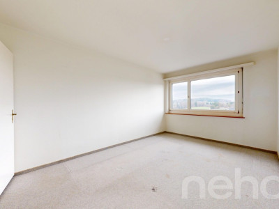 Helle sonnige 4-Zimmer-Wohnung in oberste Etage mit Fernsicht image 8