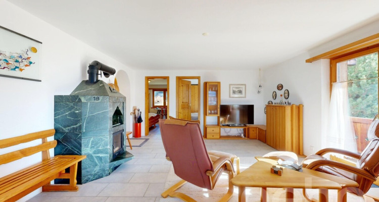 3.5-Zimmerwohnung mit Panoramasicht & Cheminée in Brigels image 4