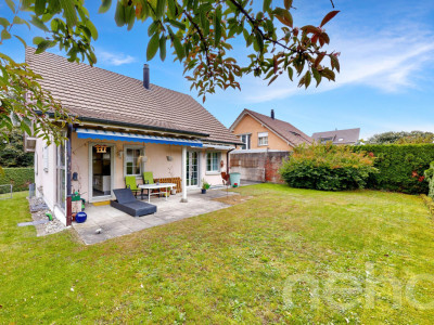 Freistehendes 5.5-Zimmer Einfamilienhaus mit Garten image 12