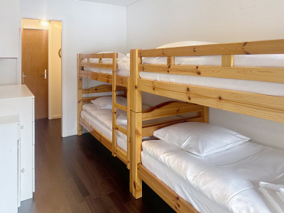 EXCLUSIVITE  Magnifique 3.5 P rénové , centre village, Ski-in Ski-out  image 6