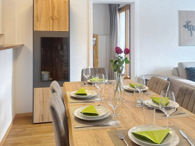 EXCLUSIVITE  Magnifique 3.5 P rénové , centre village, Ski-in Ski-out  image 3