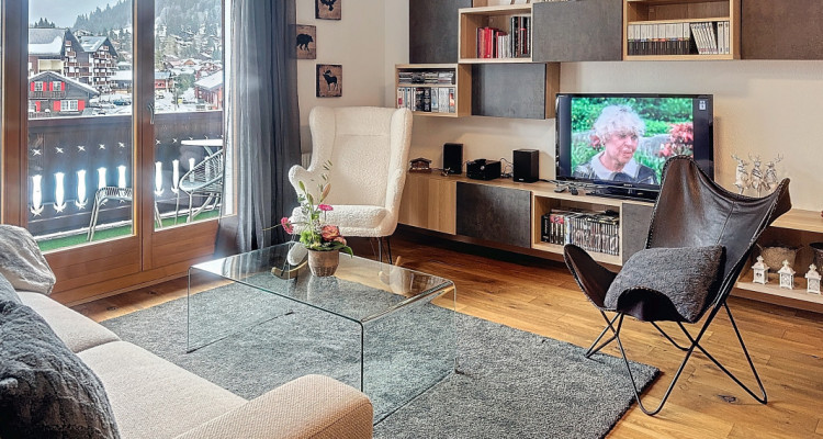 EXCLUSIVITE  Magnifique 3.5 P rénové , centre village, Ski-in Ski-out  image 2