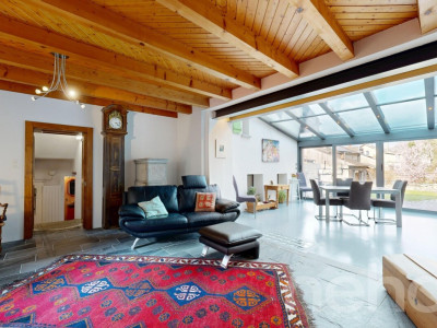 Rare ! Grande Maison villageoise rénovée avec Carnotzet image 1