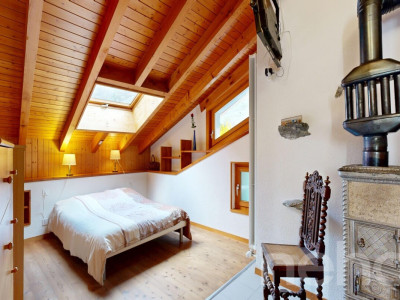 Rare ! Grande Maison villageoise rénovée avec Carnotzet image 7