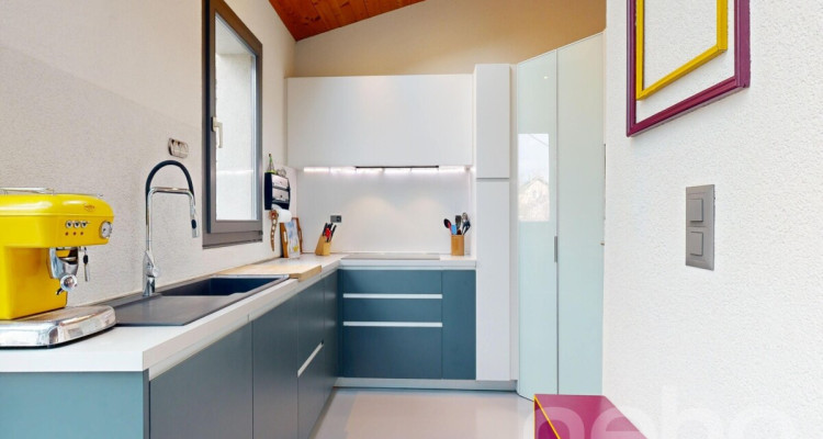 Rare ! Grande Maison villageoise rénovée avec Carnotzet image 5