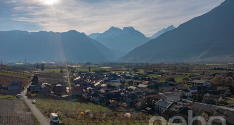 Rare ! Grande Maison villageoise rénovée avec Carnotzet image 10