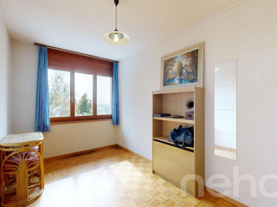 Maison mitoyenne dans un quartier familial avec jardin image 9