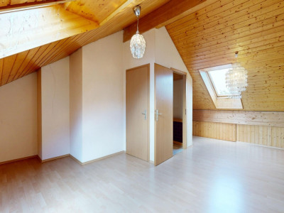 Maison mitoyenne dans un quartier familial avec jardin image 11