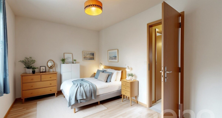 Maison mitoyenne dans un quartier familial avec jardin image 7