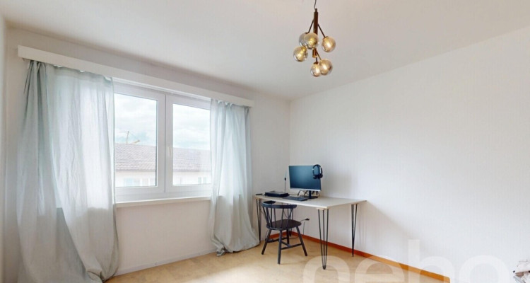 Grosszügige 6.5 Zi-Wohnung auf eigener ganzer Etage! image 9