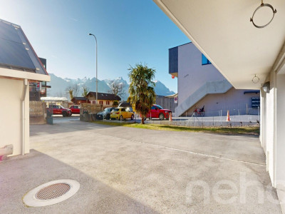 Maison à Aigle avec 2 appartements, vue dégagée et fort potentiel image 3