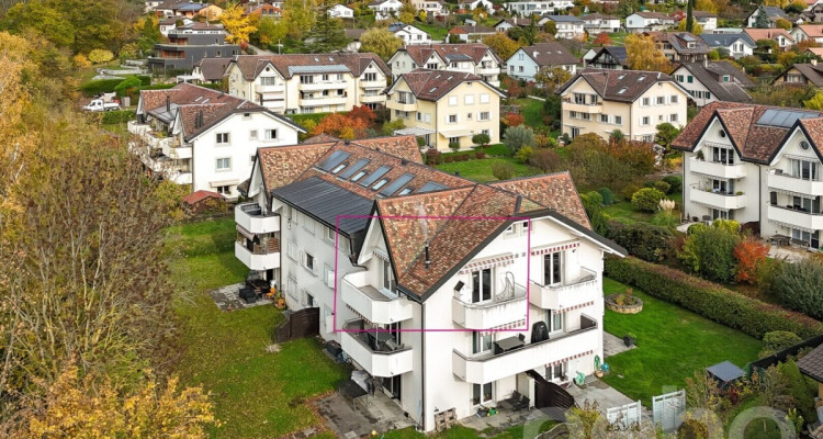 Duplex Dernier Étage à Lonay - Petite Copropriété de Standing image 1