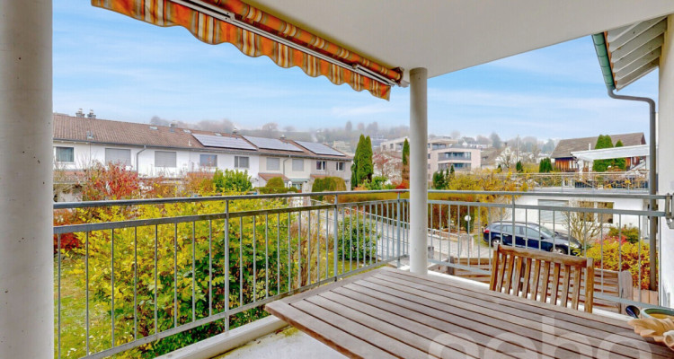 Ideale Wohnlage auf der Breite mit Terrasse und Balkon image 1