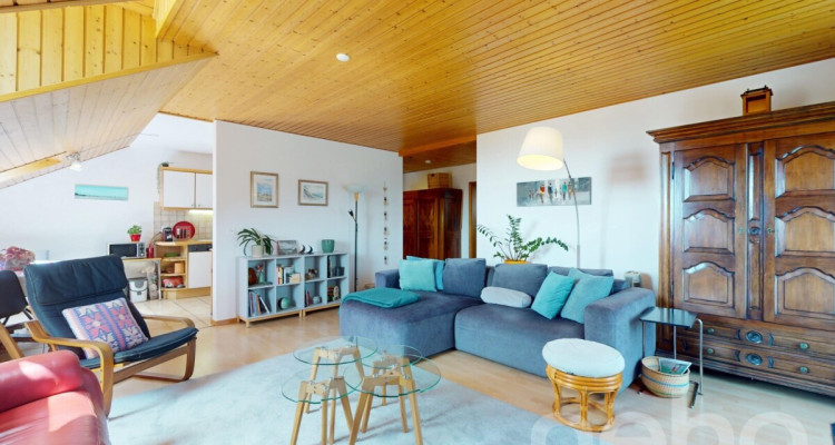 Exclusif: Spacieux appartement de 3 chambres dans les combles image 3