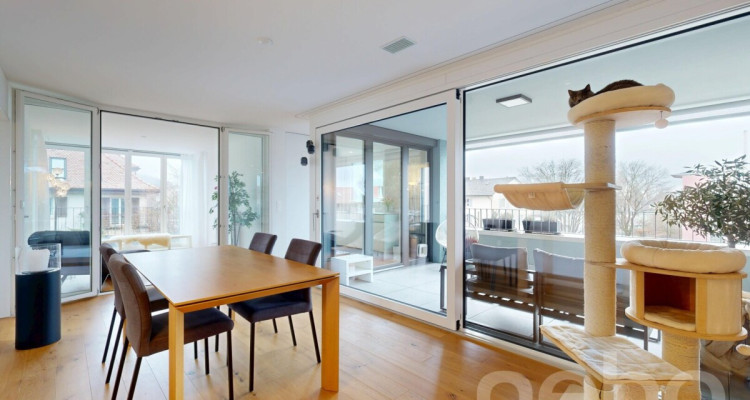 Hochwertige 4.5-Zimmerwohnung mit Wintergarten image 2