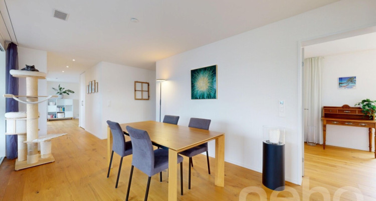 Hochwertige 4.5-Zimmerwohnung mit Wintergarten image 3