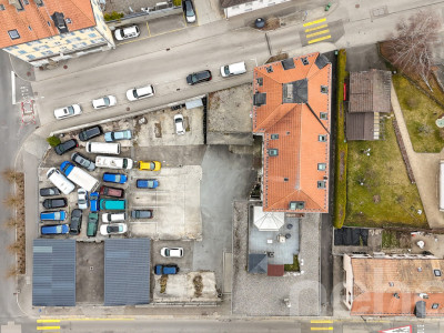 Immeuble avec excellent Rendement bien entretenu ! image 3