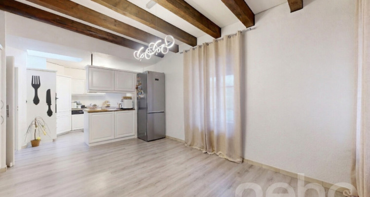 Immeuble avec excellent Rendement bien entretenu ! image 10