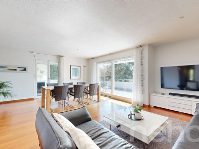 Attraktives 5.5-Zimmer-Doppeleinfamilienhaus image 2