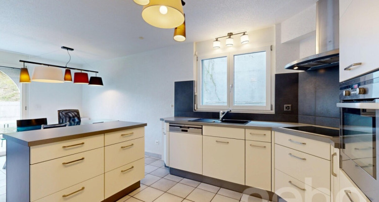 Einzigartiges Wohnen im idyllischen Jura image 5