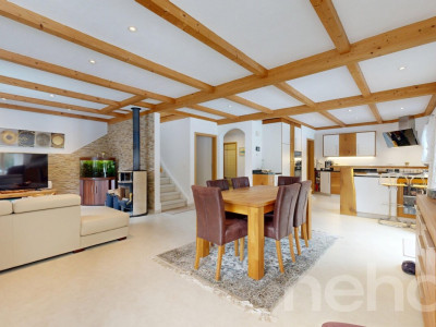 Gepflegtes Einfamilienhaus mit Garten, Ruhe und direktem Waldanschluss image 3