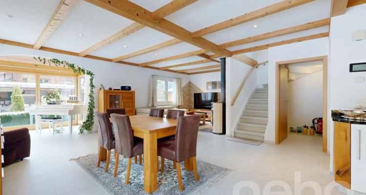 Gepflegtes Einfamilienhaus mit Garten, Ruhe und direktem Waldanschluss image 2