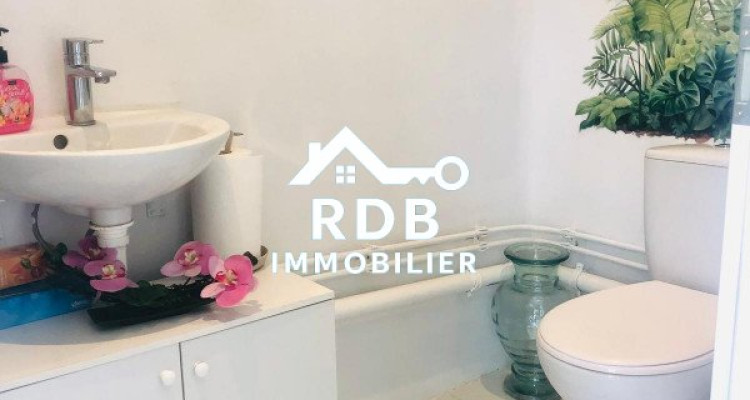 Local commercial disponible immédiatement à Sion cour de gare image 6