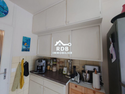 Appartement de 3 pièces au 2ème étage situé à Genève 1202 image 6