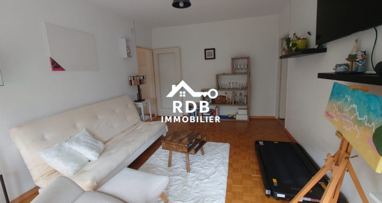 Appartement de 3 pièces au 2ème étage situé à Genève 1202 image 1