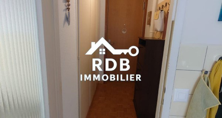 Appartement de 3 pièces au 2ème étage situé à Genève 1202 image 8