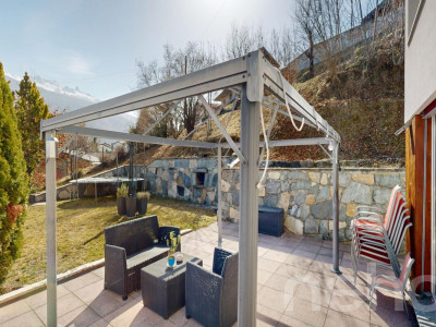 Maison familiale lumineuse avec vaste terrasse image 10