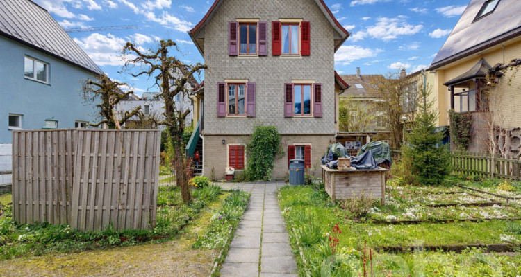 Attraktives Grundstück mit Einfamilienhaus in guter Lage von Bülach image 1