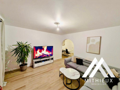 APPARTEMENT TRAVERSANT 82 M2 - 4 PCES ! HYPER-CENTRE SION  image 1