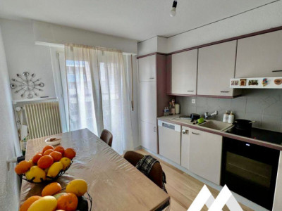 APPARTEMENT TRAVERSANT 82 M2 - 4 PCES ! HYPER-CENTRE SION  image 5