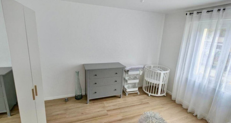 APPARTEMENT TRAVERSANT 82 M2 - 4 PCES ! HYPER-CENTRE SION  image 12