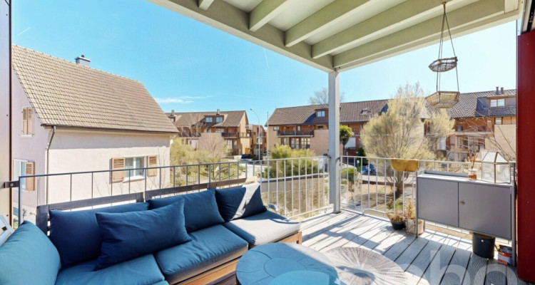 Moderne 3.5-Zimmerwohnung mit Balkon und Einstellhallenplatz image 4